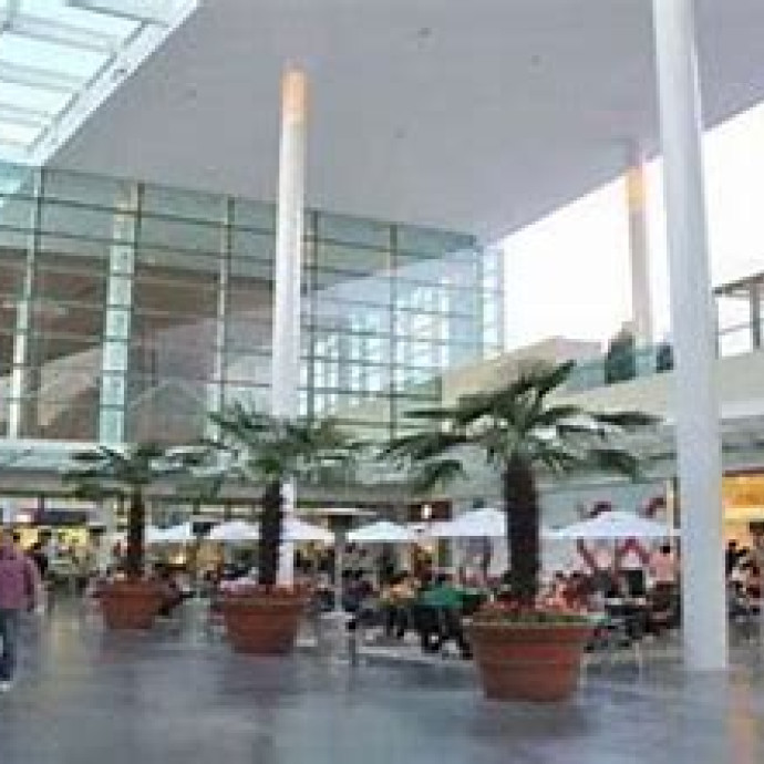 PRATA TROPICAL CONTRATA VENDEDOR_NÃO EXIGE EXPERIÊNCIA