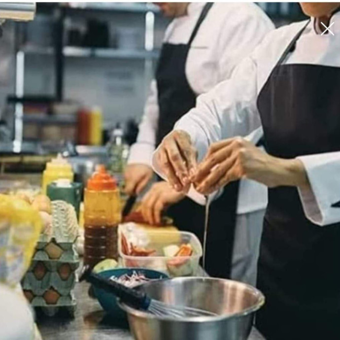 Auxiliar de cozinha