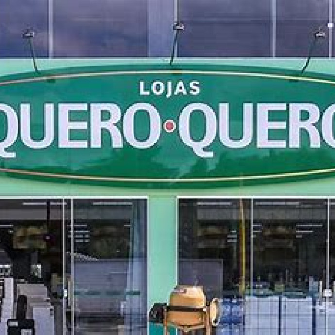 QUERO_QUERO CONTRATA AUX DE ESTOQUE